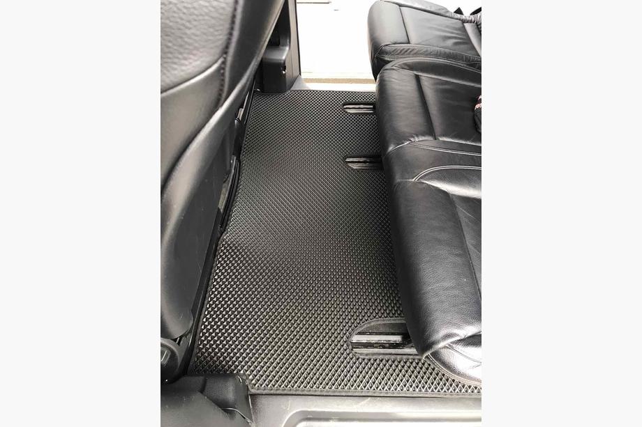 Mercedes Vito/V-class W447 2014- EVA Fußmatten V-class ExtraLong 2 seitlich (Nur Abholung, kompletter Innenraum, Schwarz) Image