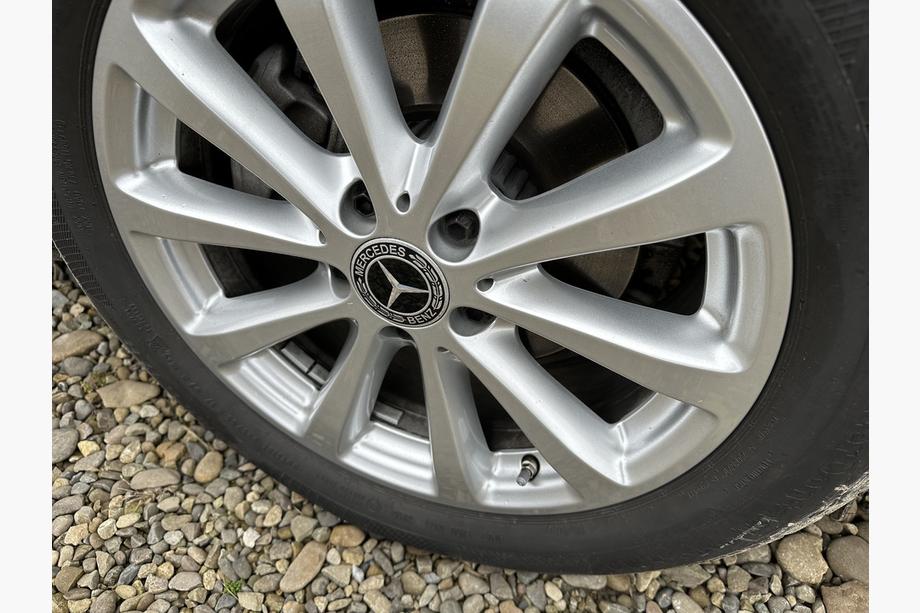 Mercedes-Benz Felgendeckel 71/75 mm ohne Ring (4 Stk, schwarz V2) Foto 3