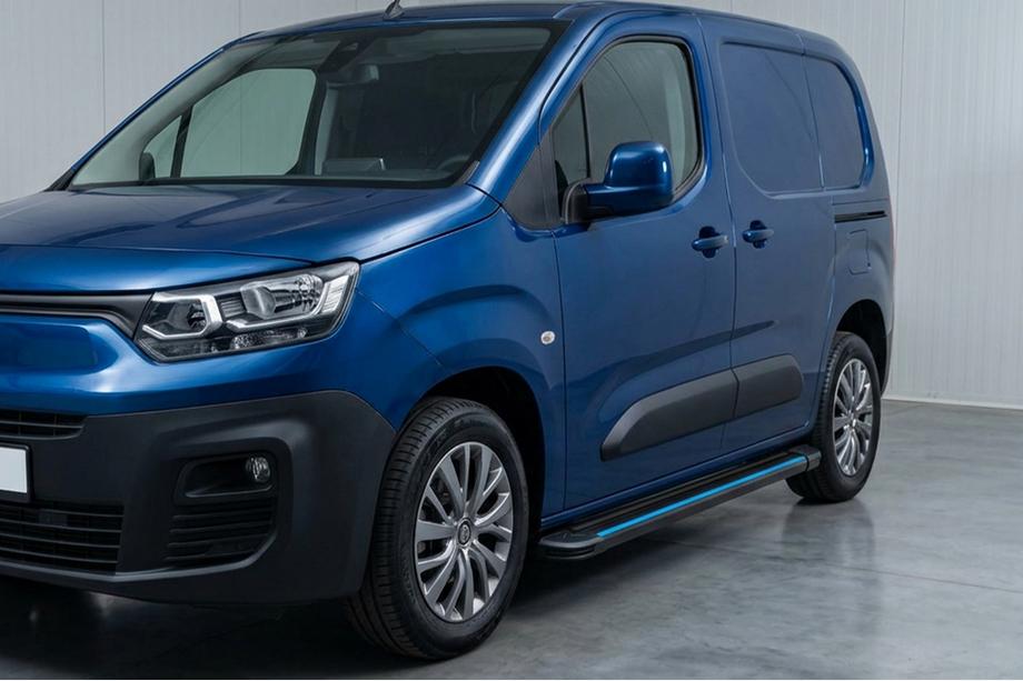 Toyota Proace City 2016- Seitenschweller Maya Blue (2 Stk., Aluminium) Image