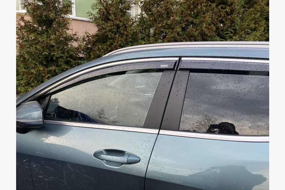 Kia Sportage 2021- Windabweiser mit Chromleiste Niken (für SWB, 4 Stk.) Image