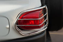 Toyota FJ Cruiser 2006-2022 Schutz für Rückleuchten (Edelstahl, 2 Stk) Foto 2