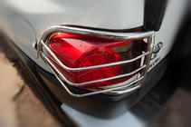 Toyota FJ Cruiser 2006-2022 Schutz für Rückleuchten (Edelstahl, 2 Stk) Foto 4